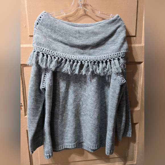 Norton McNaughton Sweaters - Norton McNaughton Icy Blue Off The Shoulder Fringe Sweater GUC Size: 2X